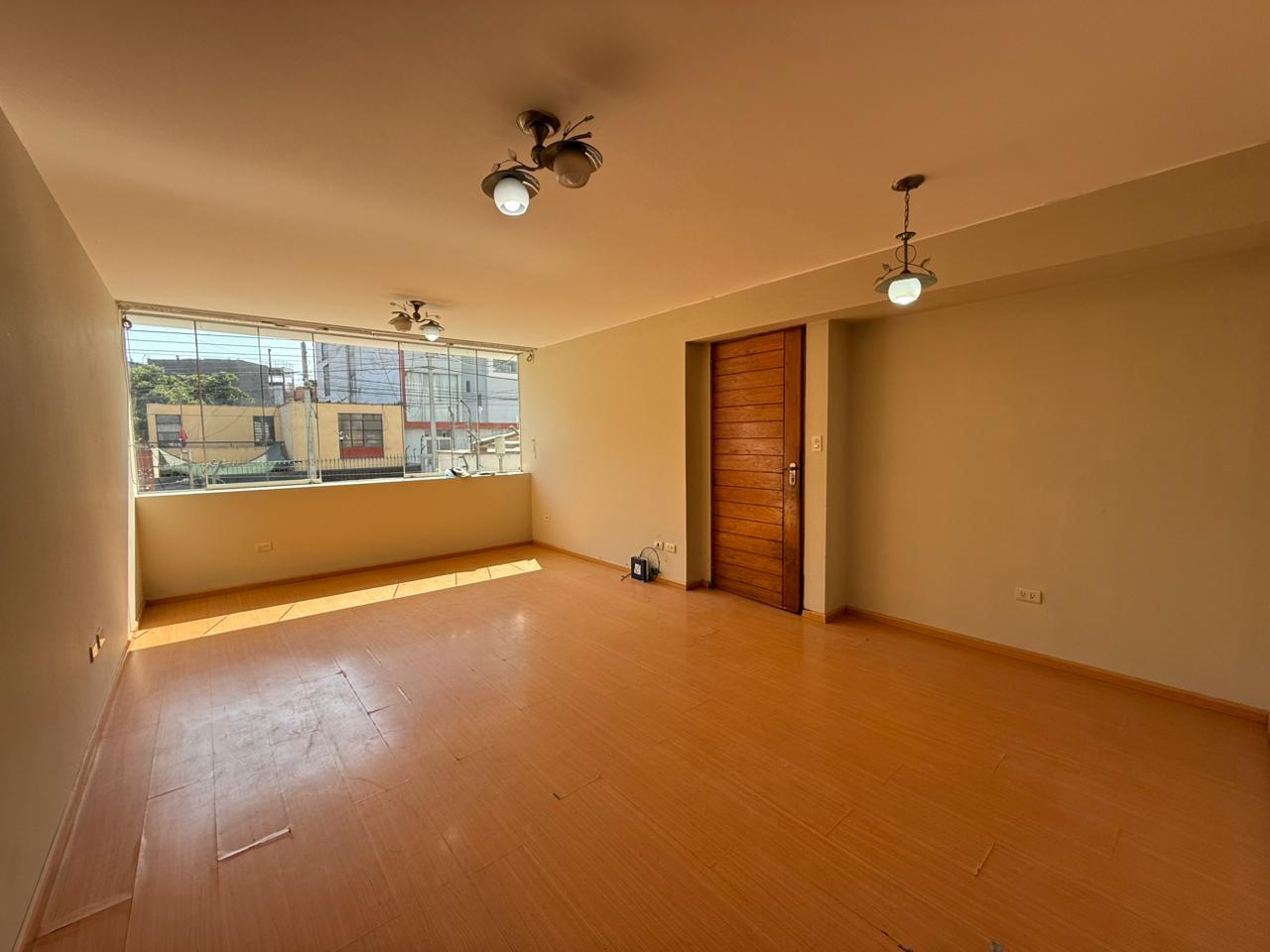 Departamento de 3 dormitorios y 3 baños ubicado en Santiago De Surco Departamento de 3 dormitorios y 3 baños ubicado en Santiago De Surco
