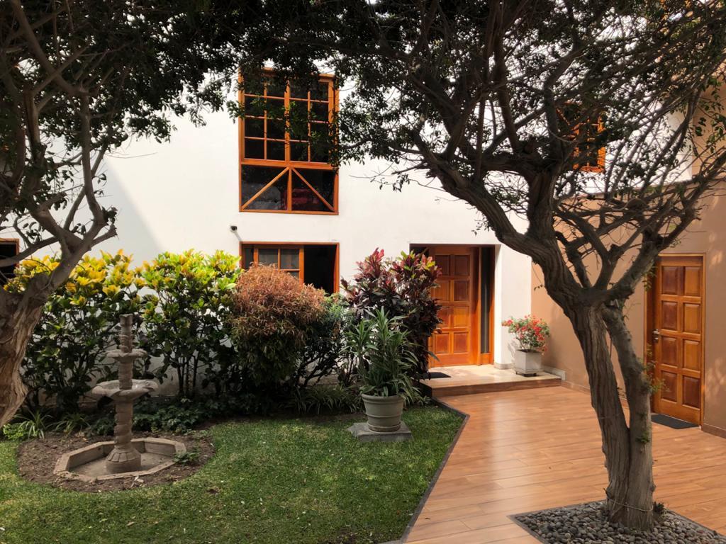 Casa en Venta ubicado en Santiago De Surco a $460,000
