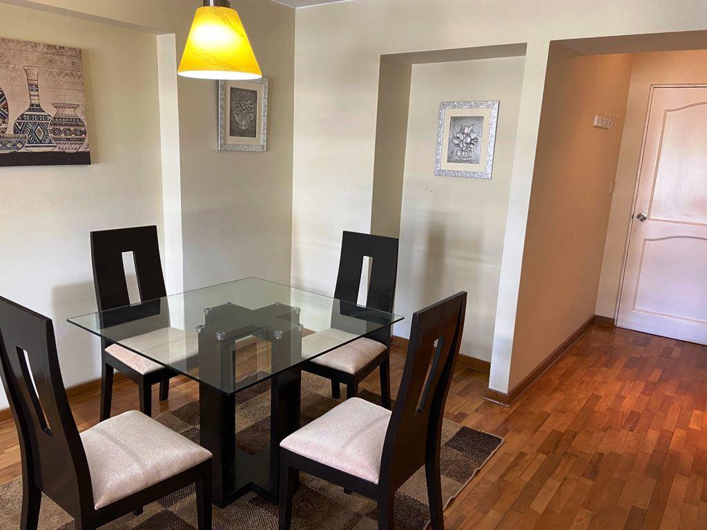 Departamento de 2 dormitorios y 3 baños ubicado en Miraflores