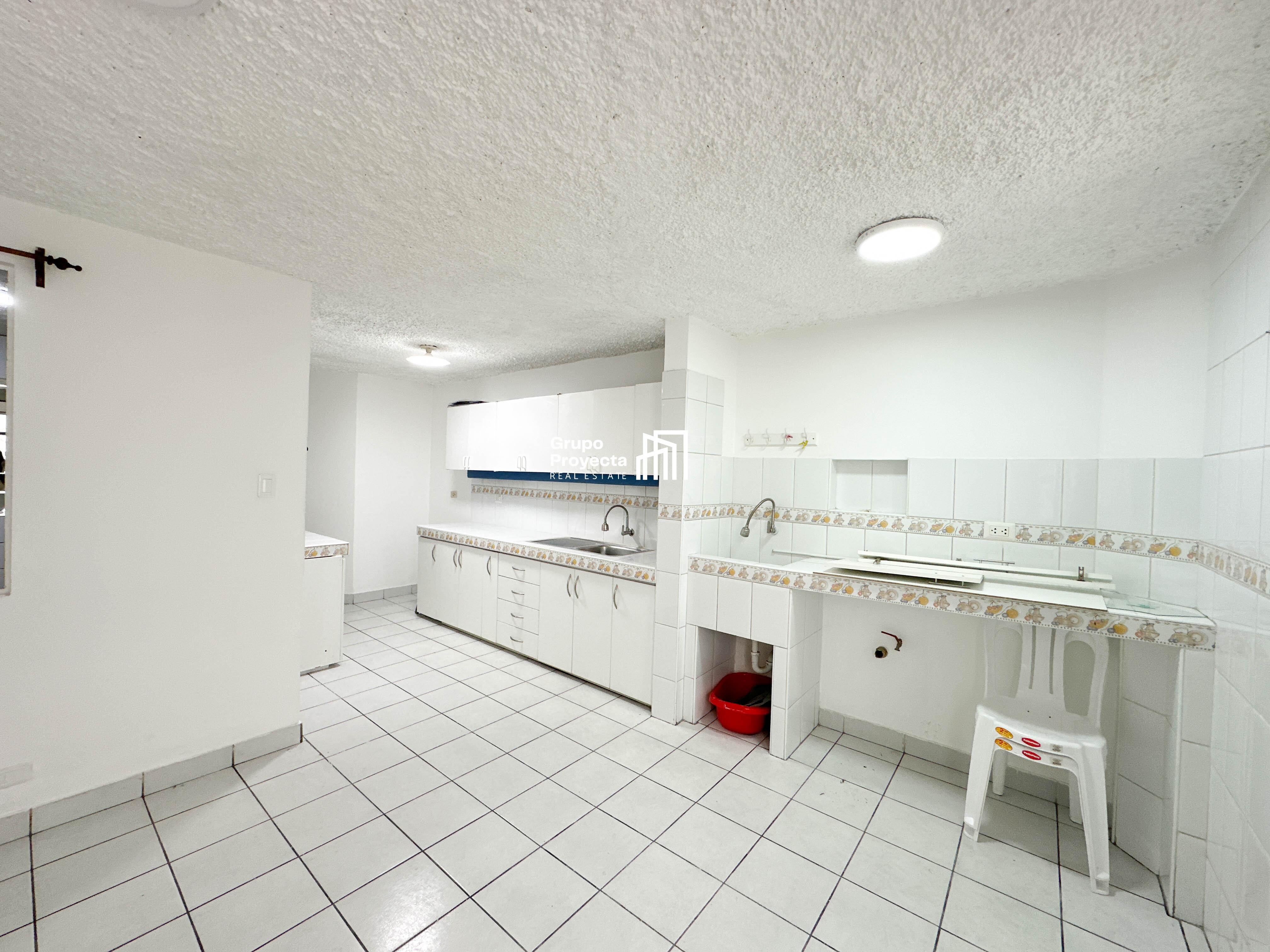 Departamento de 3 dormitorios ubicado en San Isidro Departamento de 3 dormitorios ubicado en San Isidro
