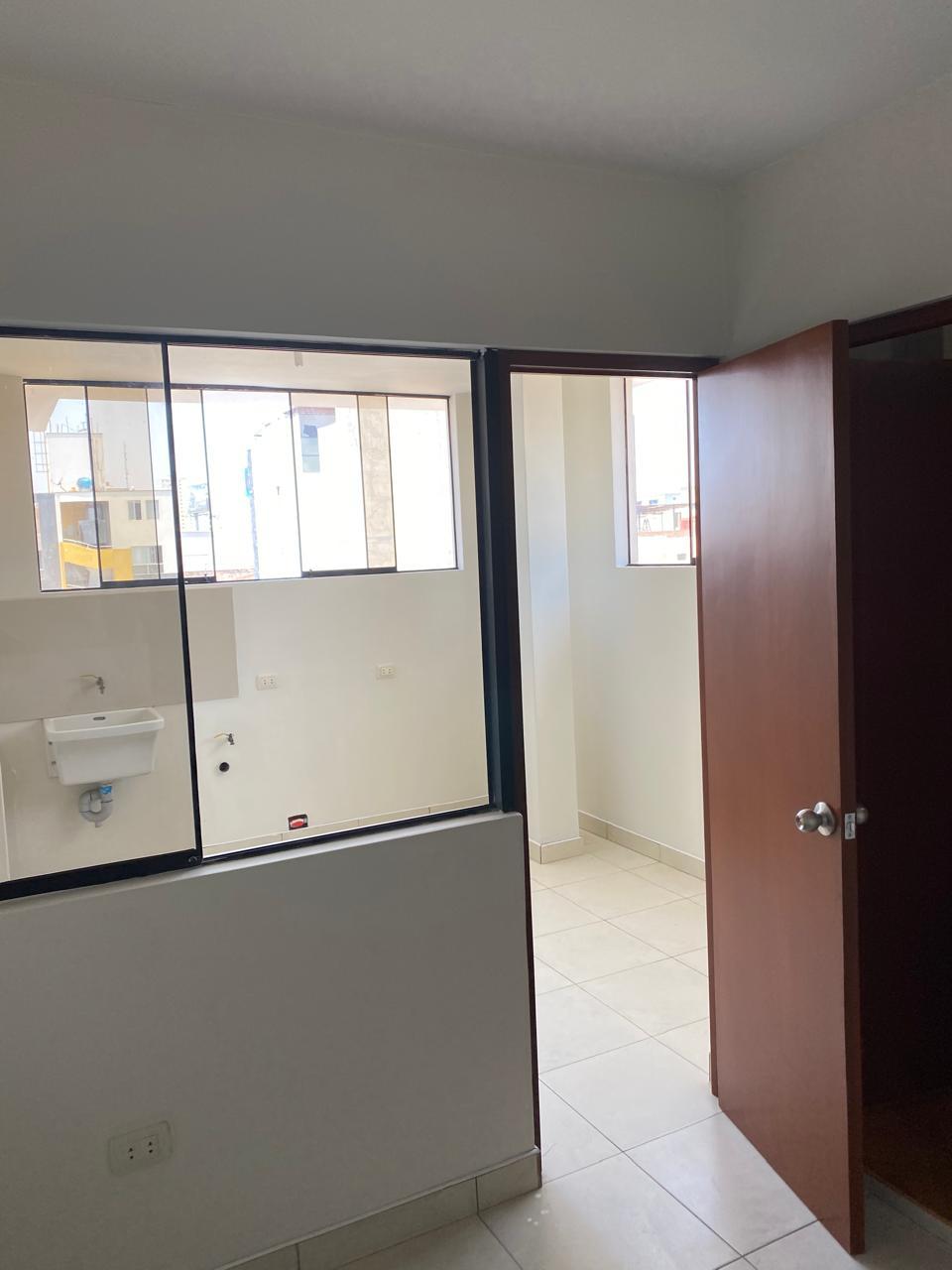 Departamento de 4 dormitorios y 3 baños ubicado en San Miguel