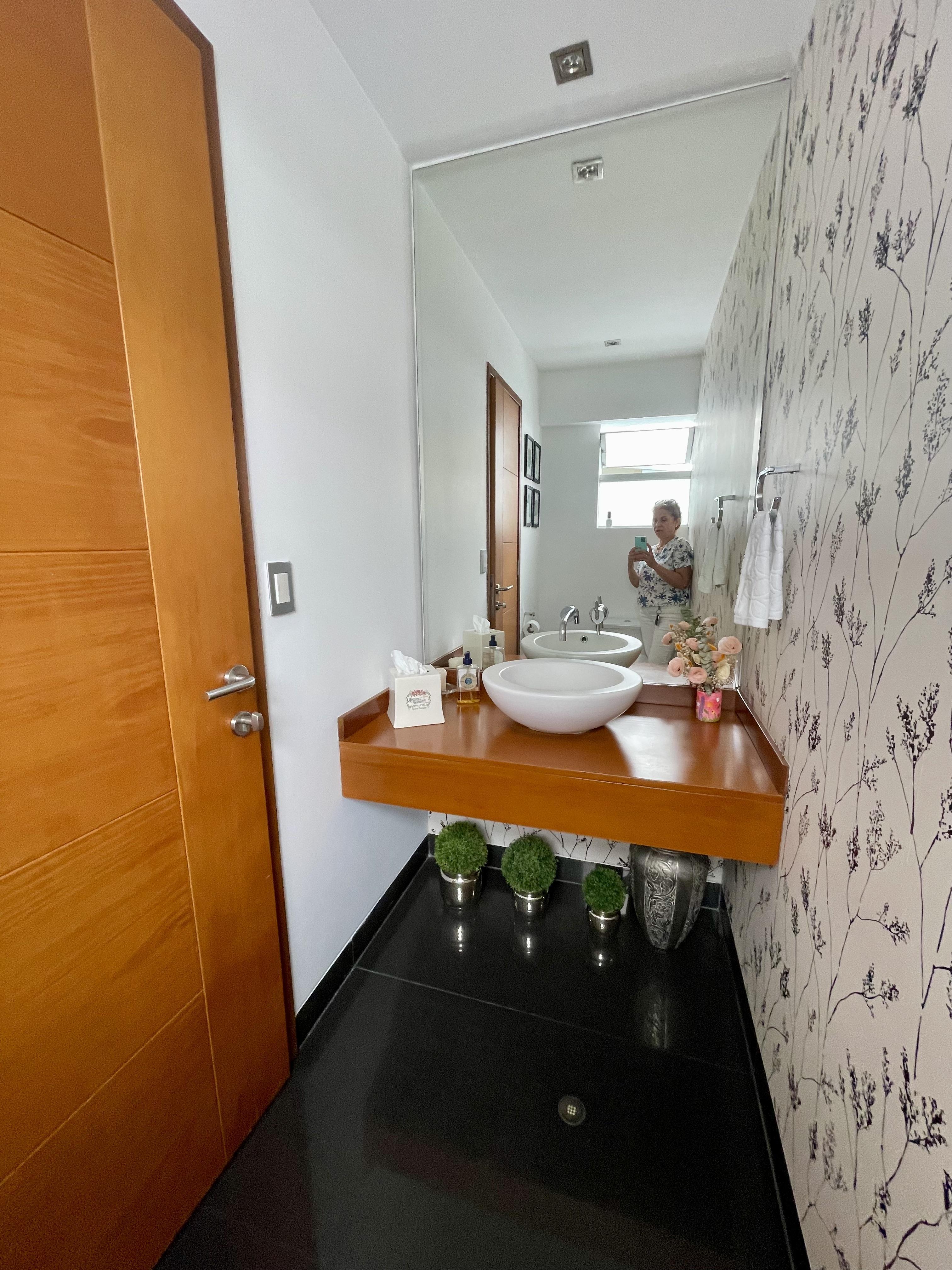 Baño de servicio Baño de servicio