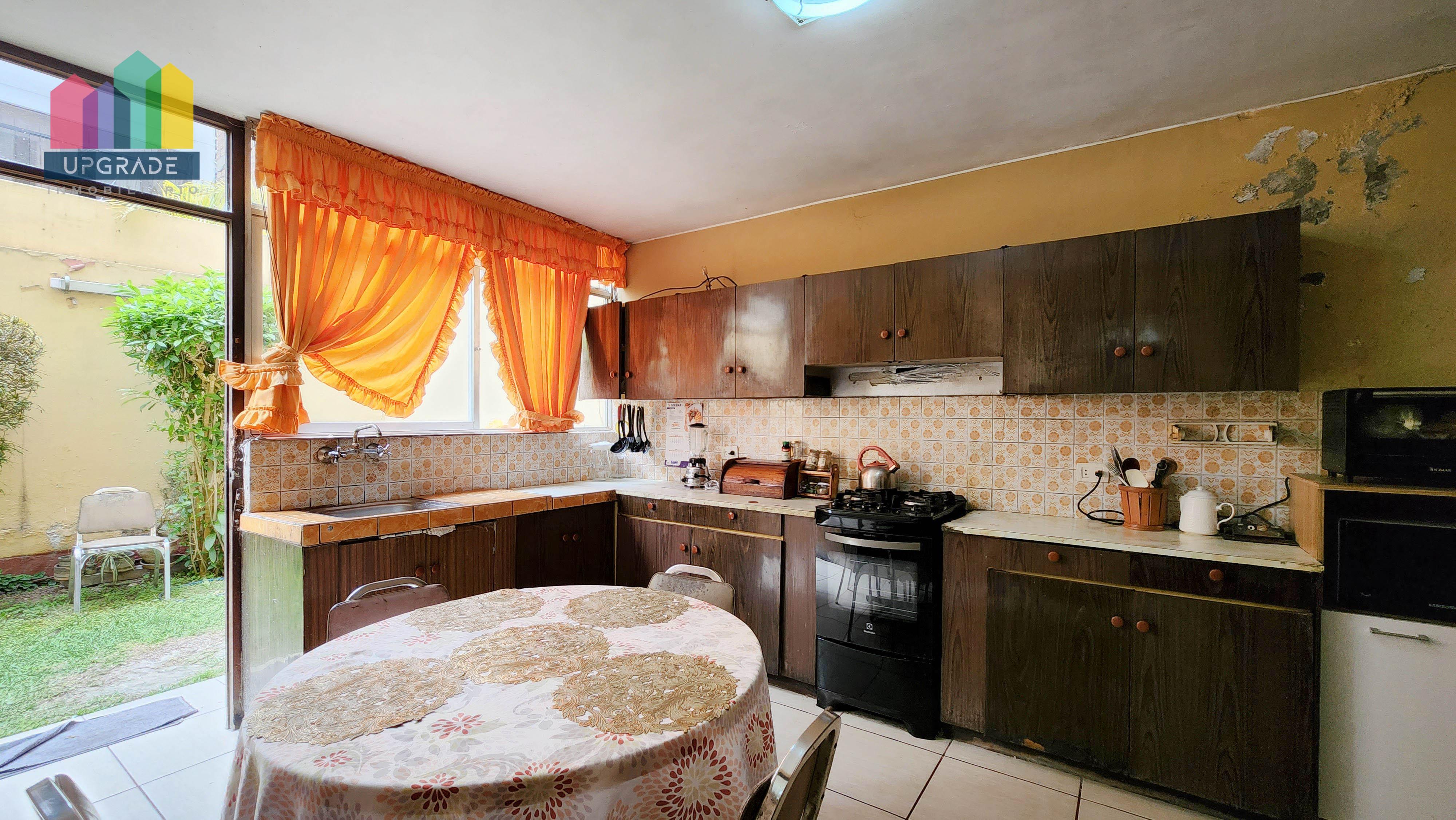 Casa en Venta de 6 dormitorios ubicado en San Miguel Casa en Venta de 6 dormitorios ubicado en San Miguel